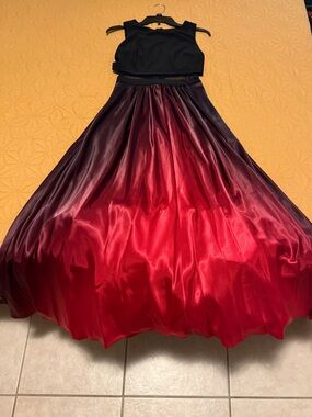 area ruched ruffle dress Zapaka Women Dark Brown Sweetheart Ruffled Formal Dress Ruched Strapless Mermaid Evening Dress, Pine / US16W main image 0